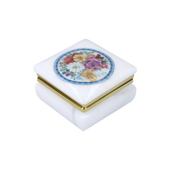Kasetka alabastrowa kwadratowa 6x6cm (w pudełku)