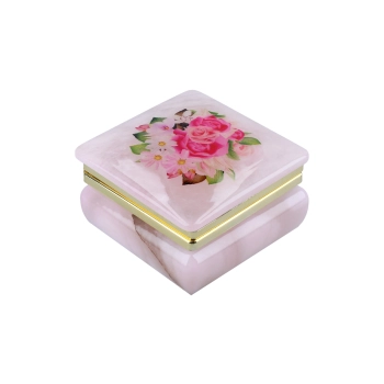 Kasetka alabastrowa kwadratowa 6x6cm (w pudełku)