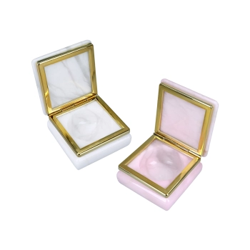 Kasetka alabastrowa kwadratowa 6x6cm (w pudełku)