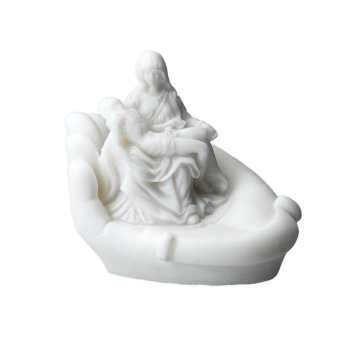 Pieta na dłoni