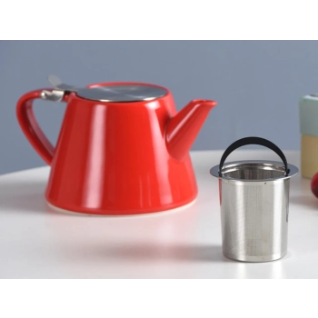 Czajnik ceramiczny z zaparzaczem