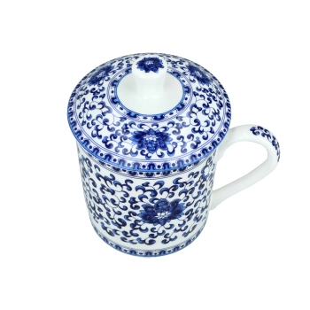 Kubek porcelanowy z przykrywką