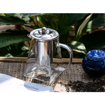 Czajnik szklany
