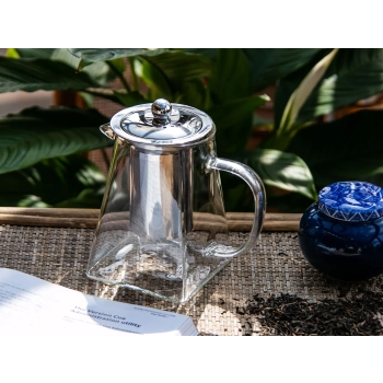 Czajnik szklany