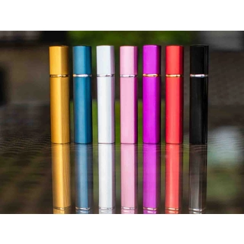 Atomizer - pojemnik karbowany na perfumy/wodę/odświeżacz twarzy/płyn antybakteryjny - srebrny